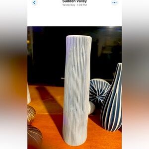 Kaolinite Striped Ceramic Vase -